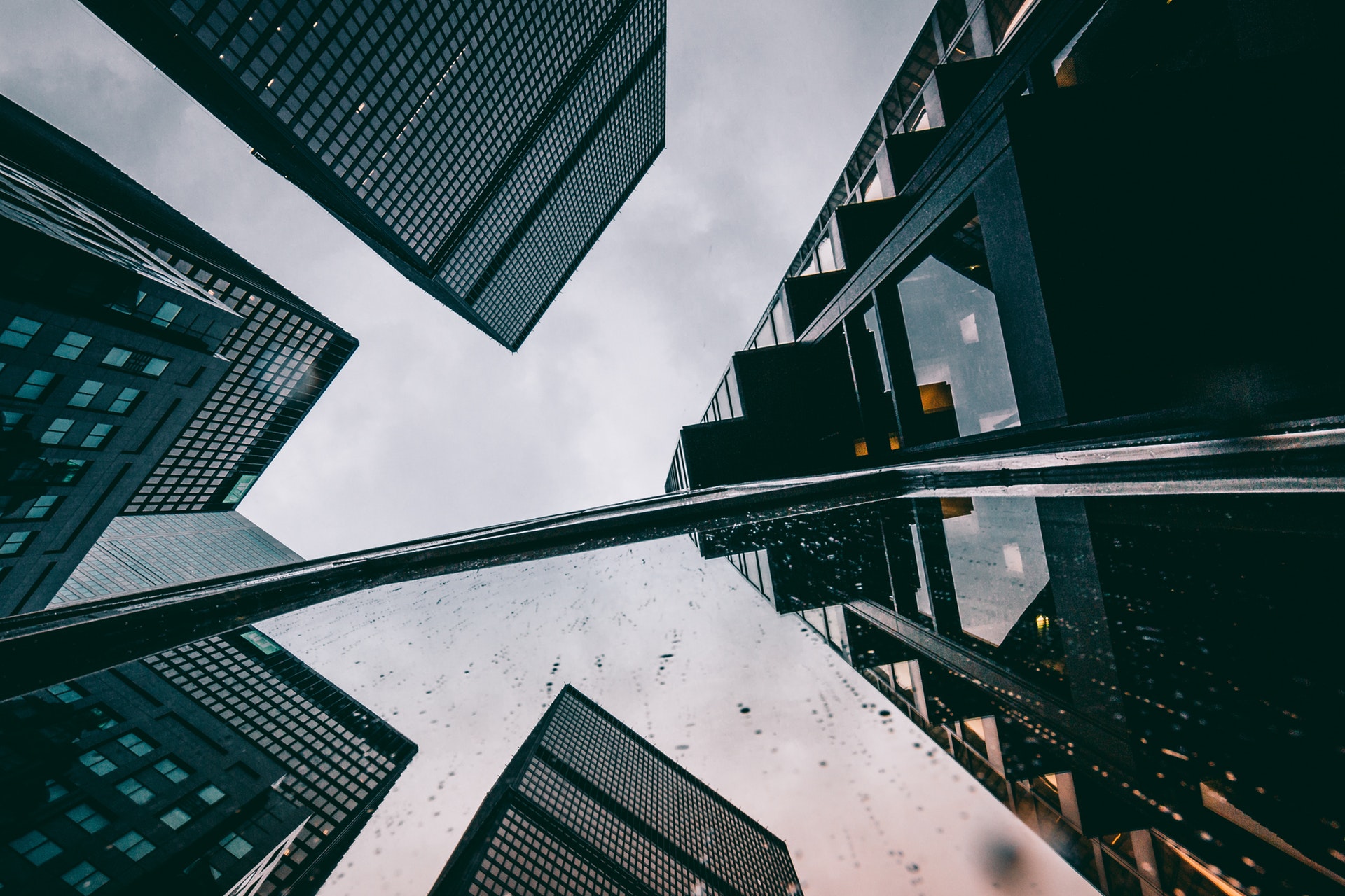 What is the Best Webinar Format for Executive Audiences?